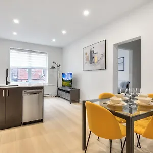 Magnificent Industrial Heart Of Downtown Apartment Montreal