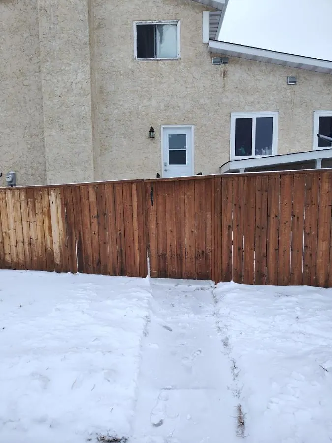 Tranquil & Tasteful One Bdrm Private Suite Ne Edmonton Canada